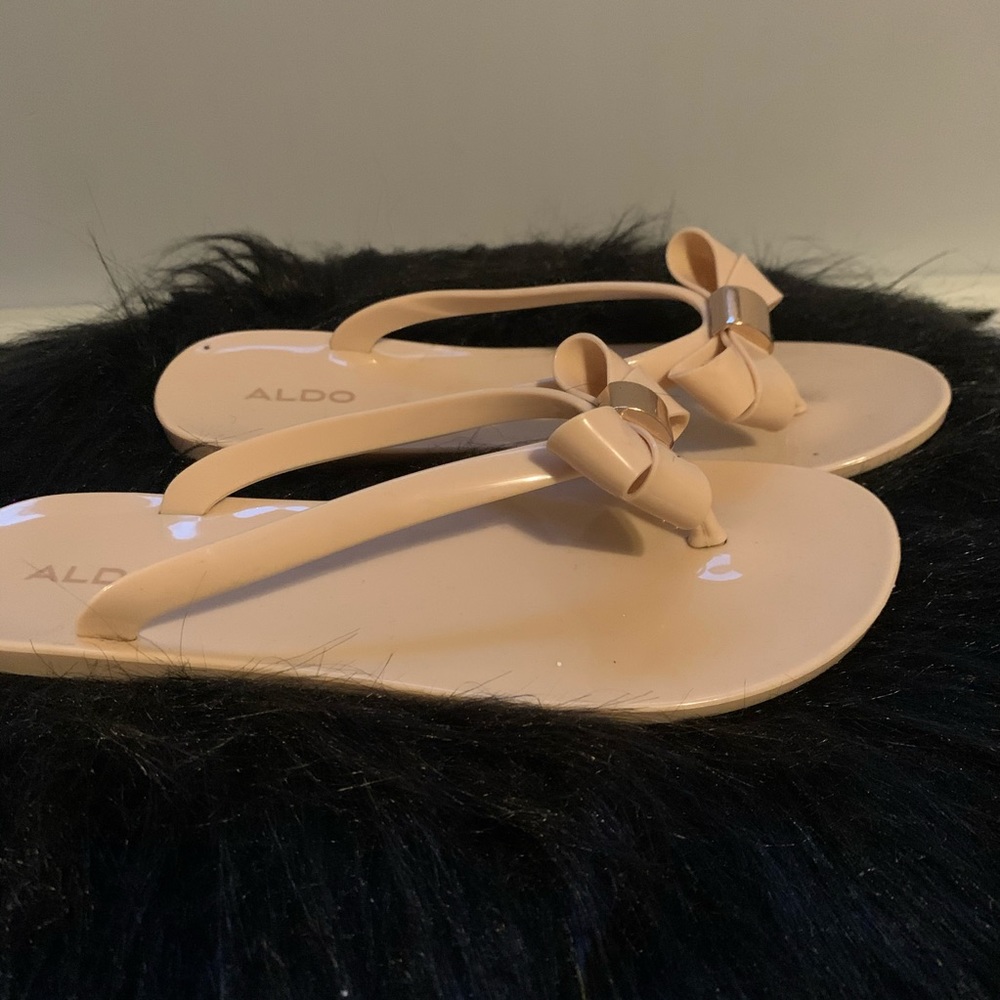 Aldo flip-flops